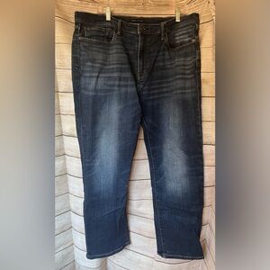 Lucky Brand 223 Straight Jeans